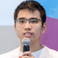 Sebastian Tan